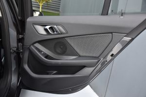 BMW Serie 1 118d Camara, CarPlay, Android auto  - Foto 43