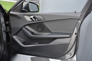 BMW Serie 1 118d Camara, CarPlay, Android auto  - Foto 44