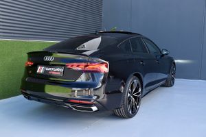 Audi A5 35 TDI 120kW 163CV S tronic Sportback Black line, techo, matrix, camara  - Foto 25