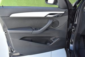 BMW X1 sDrive18d Navegacion Profesional  - Foto 41