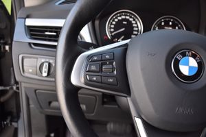 BMW X1 sDrive18d Navegacion Profesional  - Foto 57