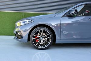 BMW Serie 1 116d Sport, Techo, Carplay, Camara  - Foto 17
