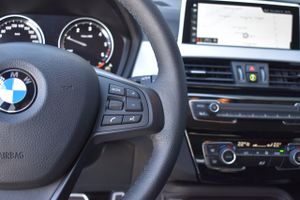 BMW X1 sDrive16d Navegacion Profesional  - Foto 57