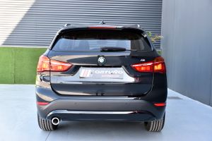 BMW X1 sDrive16d Navegacion Profesional  - Foto 4