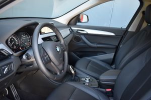 BMW X1 sDrive16d Navegacion Profesional  - Foto 36