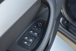 BMW X1 sDrive16d Navegacion Profesional  - Foto 39