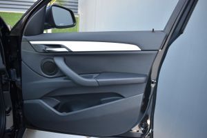 BMW X1 sDrive16d Navegacion Profesional  - Foto 44