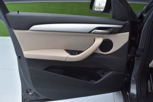 BMW X1 sDrive16d Techo, Cámara, HiFi  - Foto 38