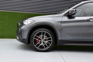 BMW X1 sDrive16d Techo, Cámara, HiFi  - Foto 18