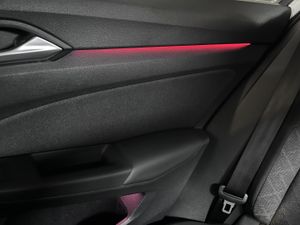 Volkswagen Golf Life 2.0 TDI 85kW 116CV CarPlay, Android Auto  - Foto 30