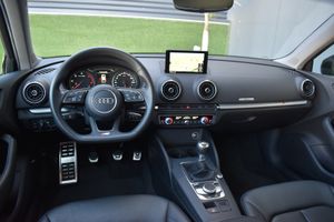 Audi A3 Sportback Black line 30 TDI Matrix, CarPlay, Camara, Android Auto  - Foto 52