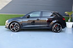 Audi A3 Sportback Black line 30 TDI Matrix, CarPlay, Camara, Android Auto  - Foto 3