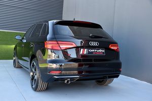 Audi A3 Sportback Black line 30 TDI Matrix, CarPlay, Camara, Android Auto  - Foto 35