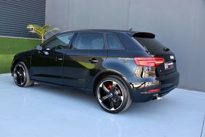 Audi A3 Sportback Black line 30 TDI Matrix, CarPlay, Camara, Android Auto  - Foto 32