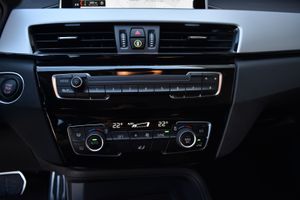 BMW X1 sDrive16d Navegacion Profesional  - Foto 59