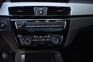 BMW X1 xDrive18d Techo, Camara, Navegacion Profesional  - Foto 61