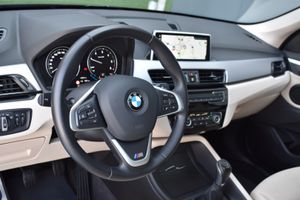 BMW X1 sDrive16d Navegacion Profesional  - Foto 83