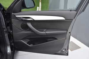 BMW X1 sDrive16d Navegacion Profesional, Cámara  - Foto 42