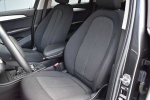 BMW X1 sDrive16d Navegacion Profesional, Cámara  - Foto 34