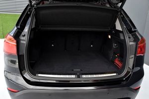 BMW X1 sDrive16d Navegacion Profesional  - Foto 13
