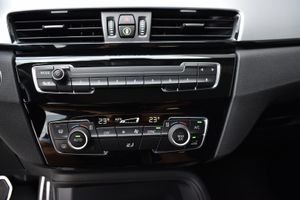 BMW X1 sDrive16d Navegacion Profesional  - Foto 12