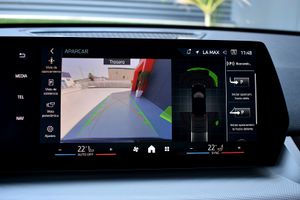 BMW X1 sDrive18d Navegacion, Carplay, Camara  - Foto 13