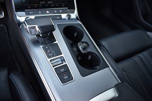 Audi A6 Avant Sport 40 TDI 150kW 204CV S tron.  S line, Hibrido, Full Black   - Foto 67
