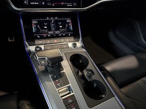 Audi A6 Avant Sport 40 TDI 150kW 204CV S tron.  S line, Hibrido, Full Black   - Foto 14