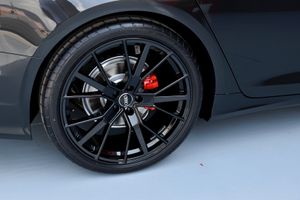 Audi A6 Avant Sport 40 TDI 150kW 204CV S tron.  S line, Hibrido, Full Black   - Foto 28