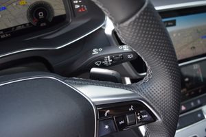 Audi A6 Avant Sport 40 TDI 150kW 204CV S tron.  S line, Hibrido, Full Black   - Foto 62