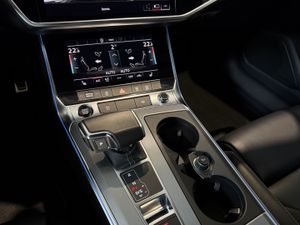 Audi A6 Avant Sport 40 TDI 150kW 204CV S tron.  S line, Hibrido, Full Black   - Foto 101