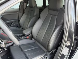 Audi A3 Sportback Black line 30 TDI 85kW S tron Matrix LED, Techo, CarPlay  - Foto 11