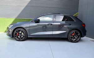 Audi A3 Sportback Black line 30 TDI 85kW S tron Matrix LED, Techo, CarPlay  - Foto 3