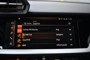 Audi A3 Sportback Black line 30 TDI 85kW S tron Matrix LED, Techo, CarPlay  - Foto 72