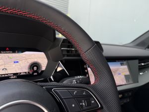 Audi A3 Sportback Black line 30 TDI 85kW S tron Matrix LED, Techo, CarPlay  - Foto 56