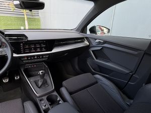 Audi A3 Sportback S line 35 TDI 110kW 150CV Black line  - Foto 41