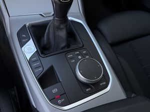 BMW Serie 3 318d 150CV CarPlay, Android Auto, Alarma   - Foto 65