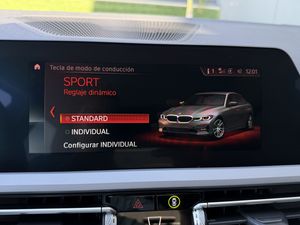 BMW Serie 3 318d 150CV CarPlay, Android Auto, Alarma   - Foto 124