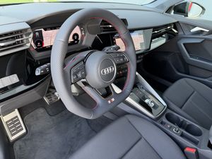 Audi A3 Sportback Black line 35 TDI 110kW 150CV LED, Cámara  - Foto 45