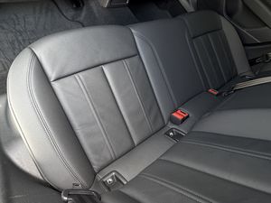 Audi A3 Sportback Black line 30 TDI 85kW S tron Matrix LED, CarPlay  - Foto 41