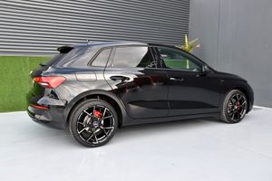 Audi A3 Sportback Black line 30 TDI 85kW S tron Matrix LED, CarPlay  - Foto 26