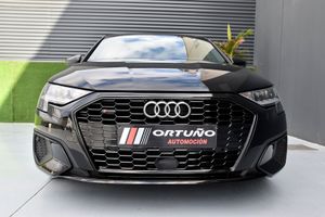Audi A3 Sportback Black line 30 TDI 85kW S tron Matrix LED, CarPlay  - Foto 8