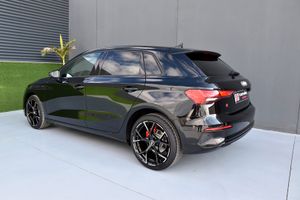 Audi A3 Sportback Black line 30 TDI 85kW S tron Matrix LED, CarPlay  - Foto 32