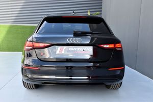 Audi A3 Sportback Black line 30 TDI 85kW S tron Matrix LED, CarPlay  - Foto 4