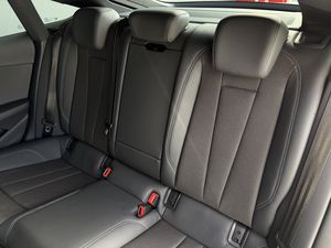 Audi A5 S line  35 TDI 120kW S tronic Sportback Hibrido, Matrix, CarPlay, Camara  - Foto 12