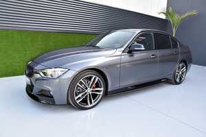 BMW Serie 3 318d 150CV M Sportpaket  - Foto 17