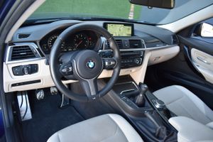 BMW Serie 3 318d 150CV Cuadro digital   - Foto 8