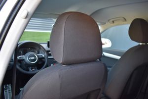 Audi Q3 2.0 TDI 110kW 150CV 5p. Ultra  - Foto 42