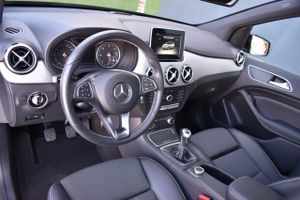 Mercedes Clase B B 200 d Sport   - Foto 9