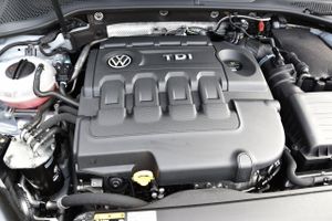 Volkswagen Golf GTD 2.0 TDI 184CV BMT   - Foto 9